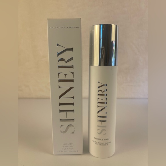 shinery Other - 🔥sale🔥Shinery jewelry Radiance Wash
